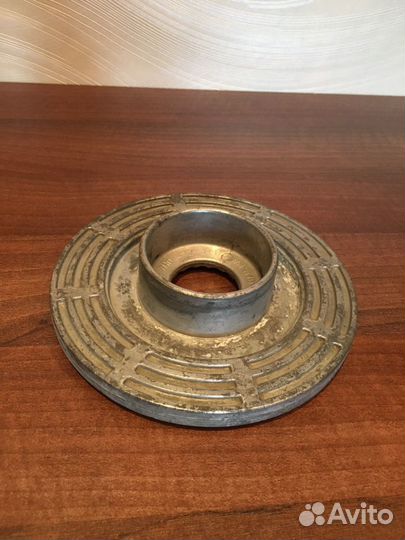 Тарелка пружины для автомобиля WV T5