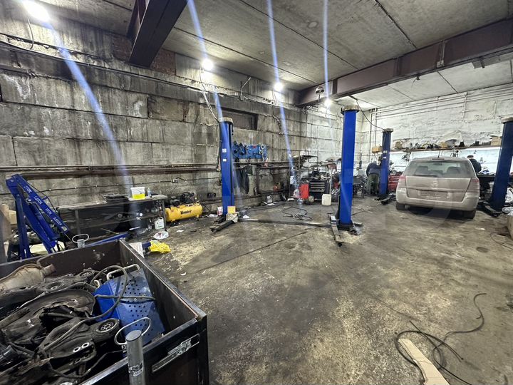 Автосервис, 192 м²