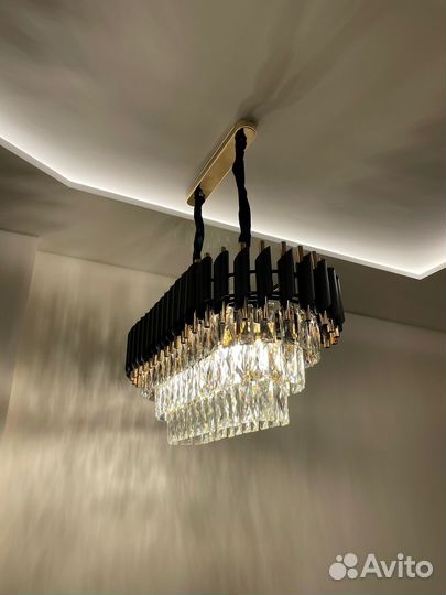 Люстра подвесная хрустальная. Дизайнерская люстра