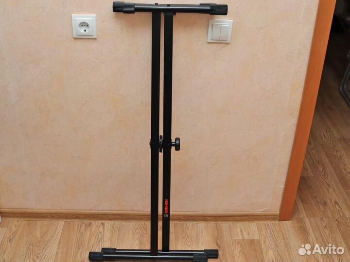 Стойка Hohner для клавишных