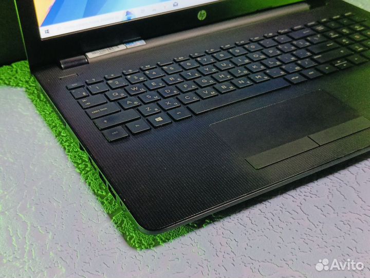 Ноутбук HP Core i3