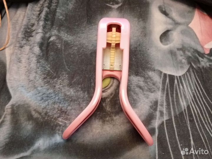 Тренажер для ягодиц и ног