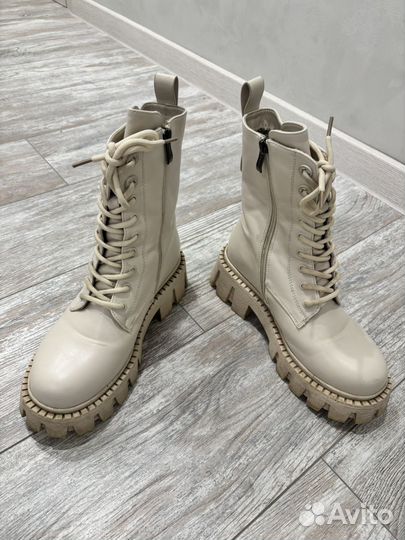 Ботинки женские зимние 39 размера