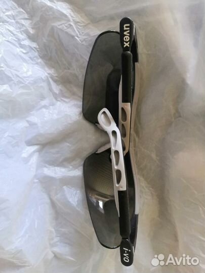 Очки рабочие uvex i-vo