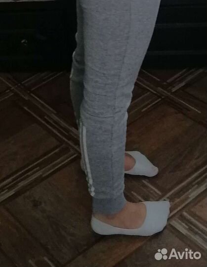 Спортивные штаны Adidas для девочки