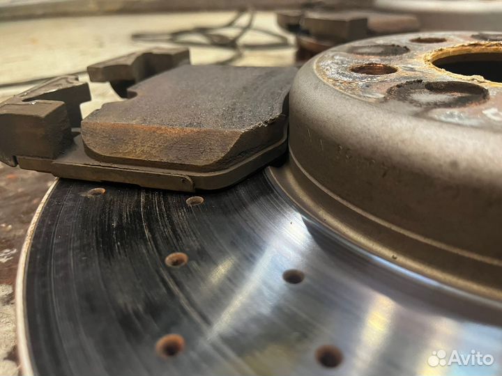 Тормоза от bmw g30 530d