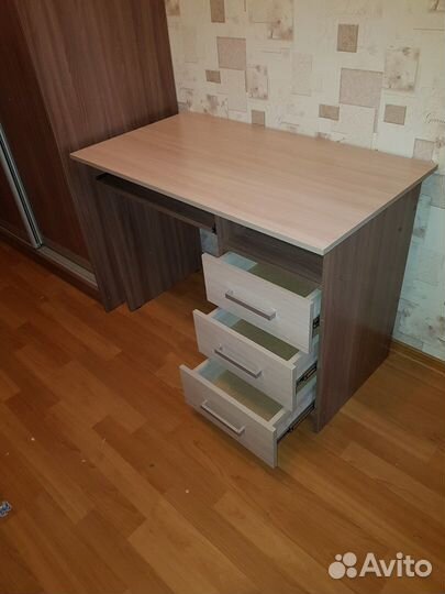 Стол с ящиками с доставкой