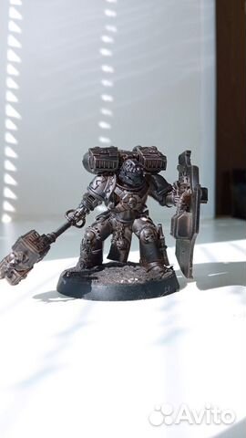 Captain. Space marine. Warhammer 40000