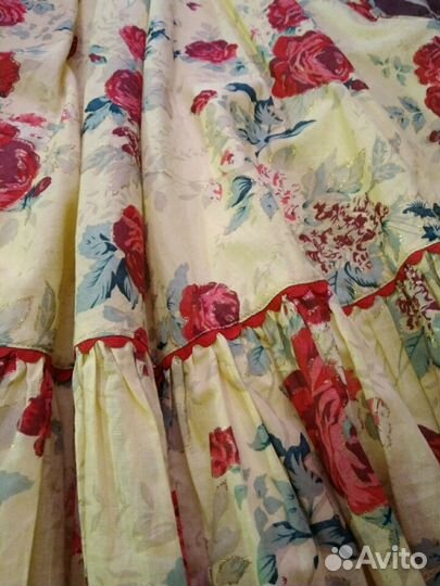 Платье праздничное