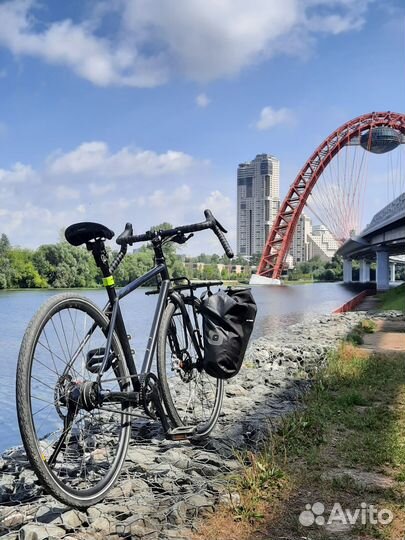 Подам туринговую хромолевую раму Veloheld
