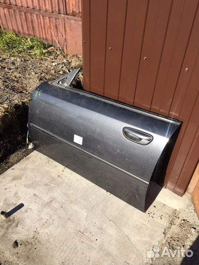 Дверь перед левая для Субару Легаси бл5