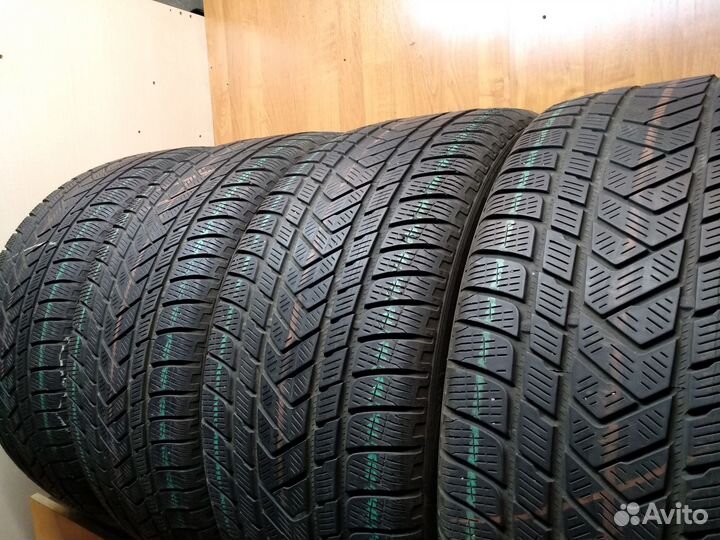 Pirelli Scorpion Winter 275/40 R21