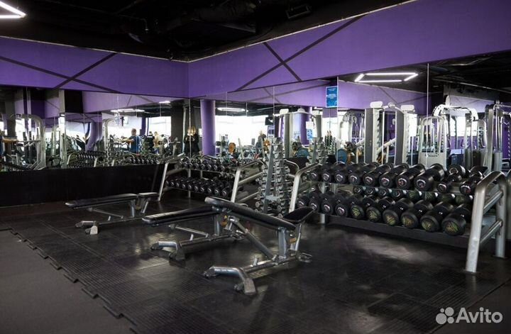 Абонемент в фитнес клуб 