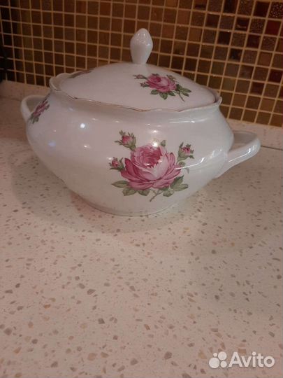 Фарфоровая супница Кахла ГДР. 60-70г. Винтаж