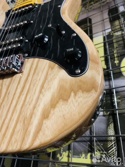 Электрогитара