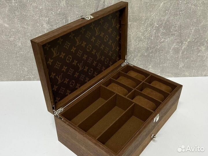 Шкатулка для украшений Luis Vuitton