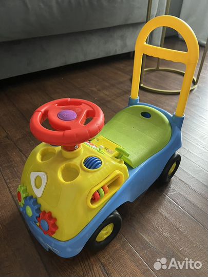Машинка детская музыкальная