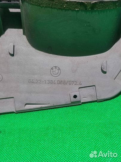 Центральная решётка обдува bmw e34