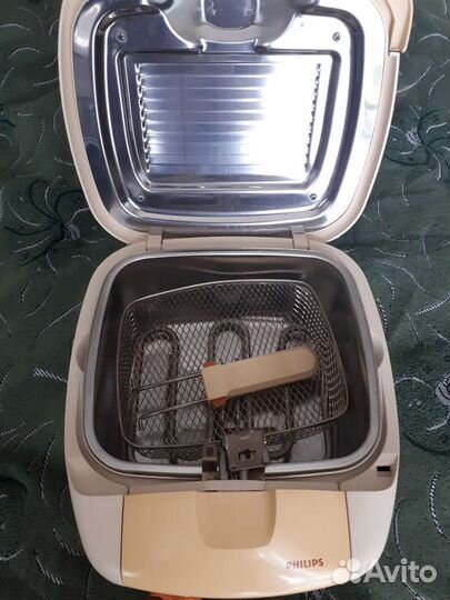 Фритюрница Philips