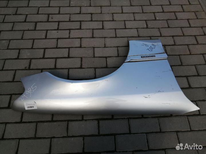 Крыло правое Мерседес W202 Оригинал