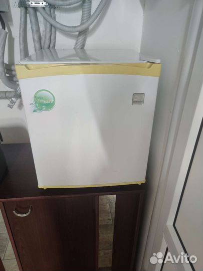 Холодильник daewoo