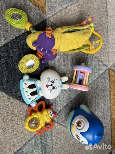 Погремушки, грызунки, игрушки пакетом