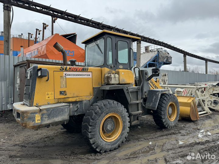 Фронтальный погрузчик Shantui SL30W, 2020