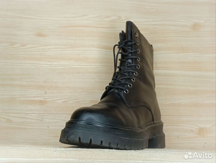 Размер 41. T.Taccardi, ботинки (зима)