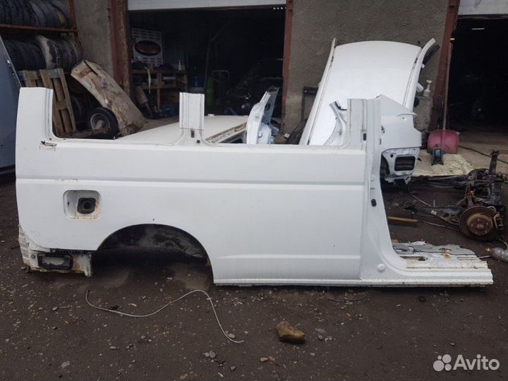 Крыло заднее заднее правое Honda Stepwgn RF7 K20A