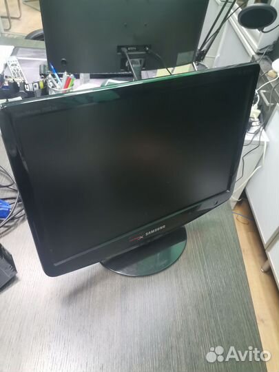 Монитор Samsung SyncMaster 2032BW