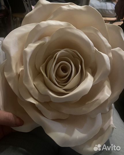 Розы из фоамирана
