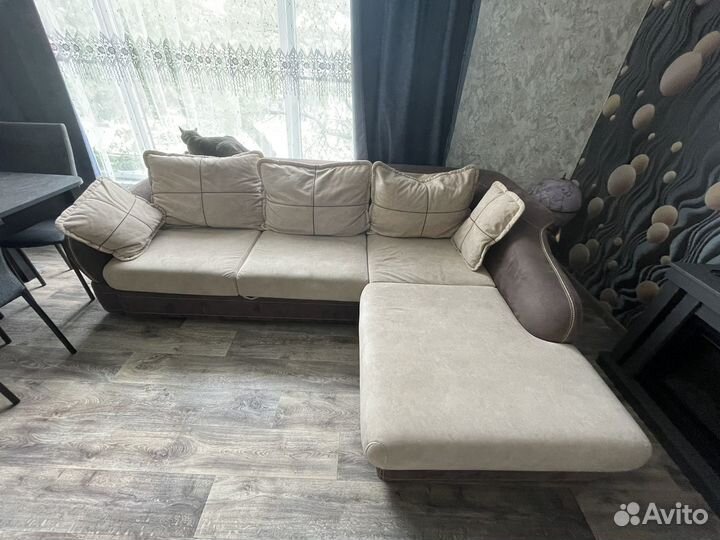Угловой диван бу