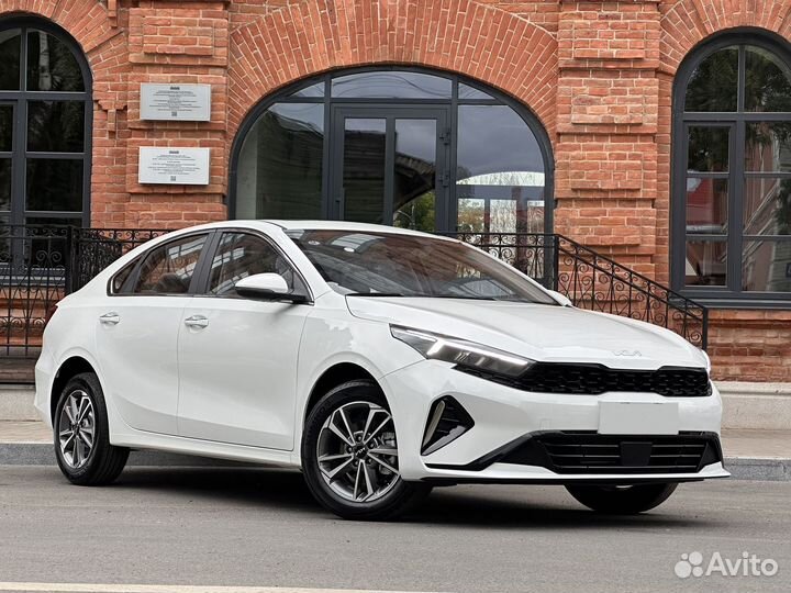 Kia K3, 2023