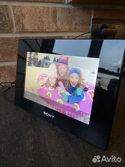 Фоторамка с видео