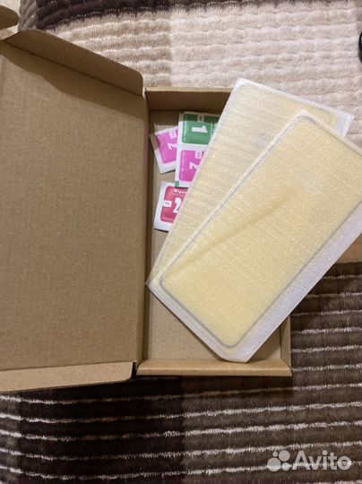 Зашитное стекло