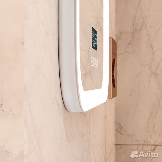 Зеркало с подсветкой, музыкой и подогревом