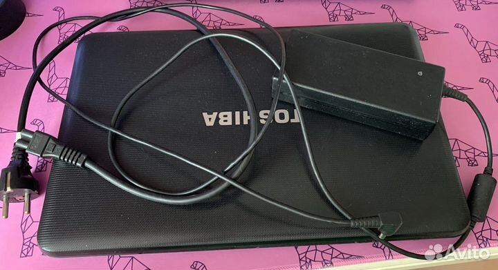 Ноутбук toshiba