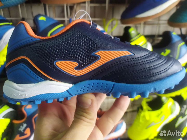 Бутсы сороконожки Joma новые