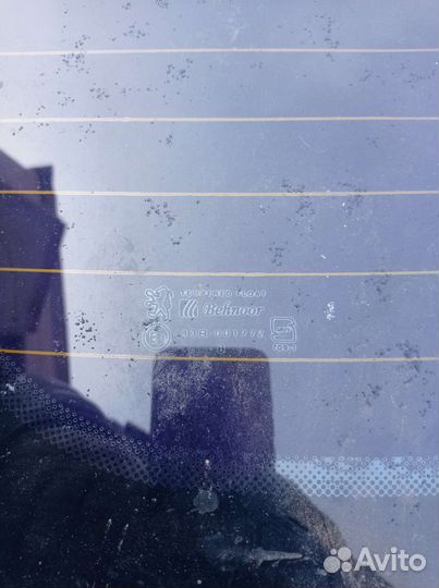 Заднее стекло peugeot 206