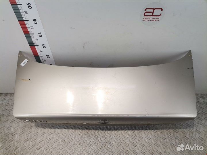 Крышка багажника Mercedes-Benz C-Class