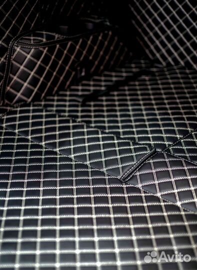 Коврик в багажник для Toyota Highlander 2021г