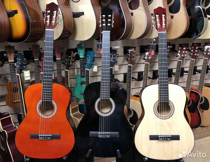 Классическая гитара (цвета на выбор)