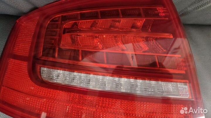 Фонарь задний левый Audi A8 D3 6.0 BHT 2008