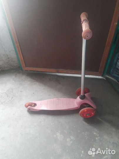 Самокат детский трехколесный