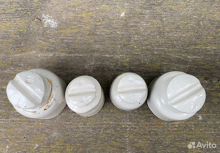 Керамические изоляторы СССР большие