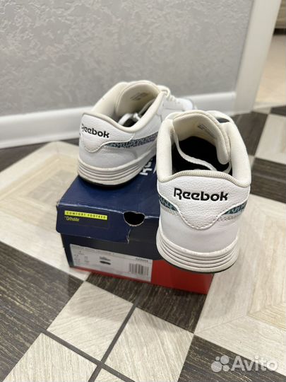 Кроссовки reebok женские 37