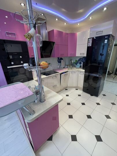 3-к. квартира, 85 м², 11/12 эт.