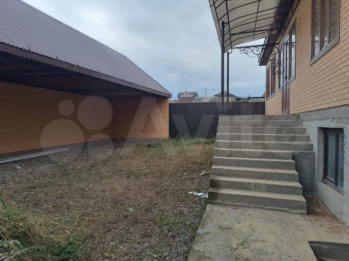 Дом 150 м² на участке 8 сот.