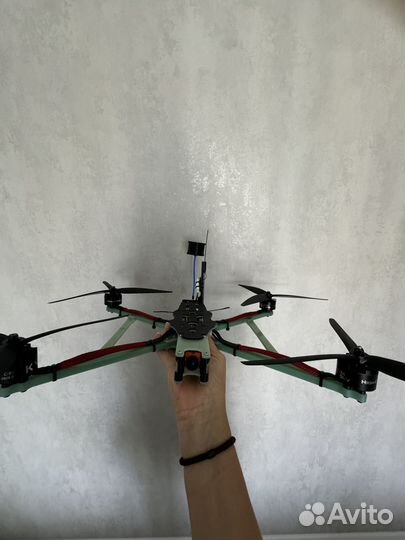 FPV дрон квадрокоптер