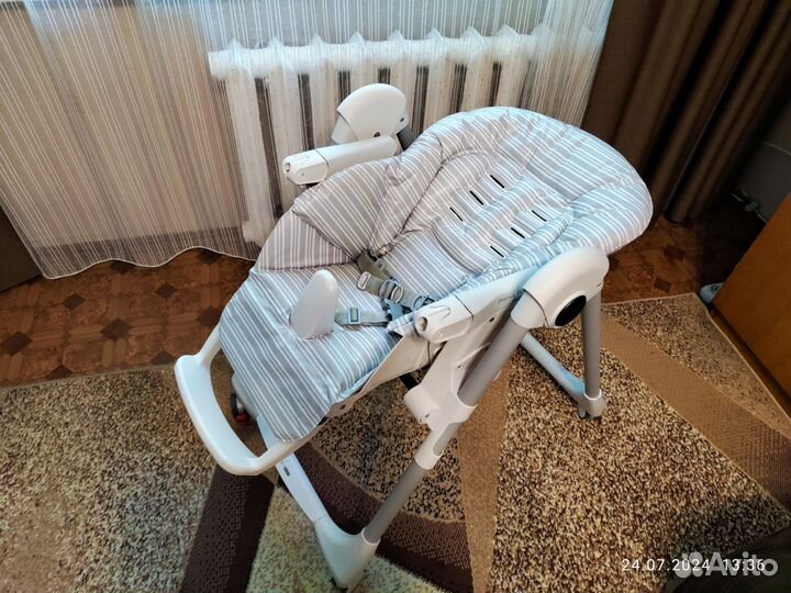 Столик для кормления peg perego